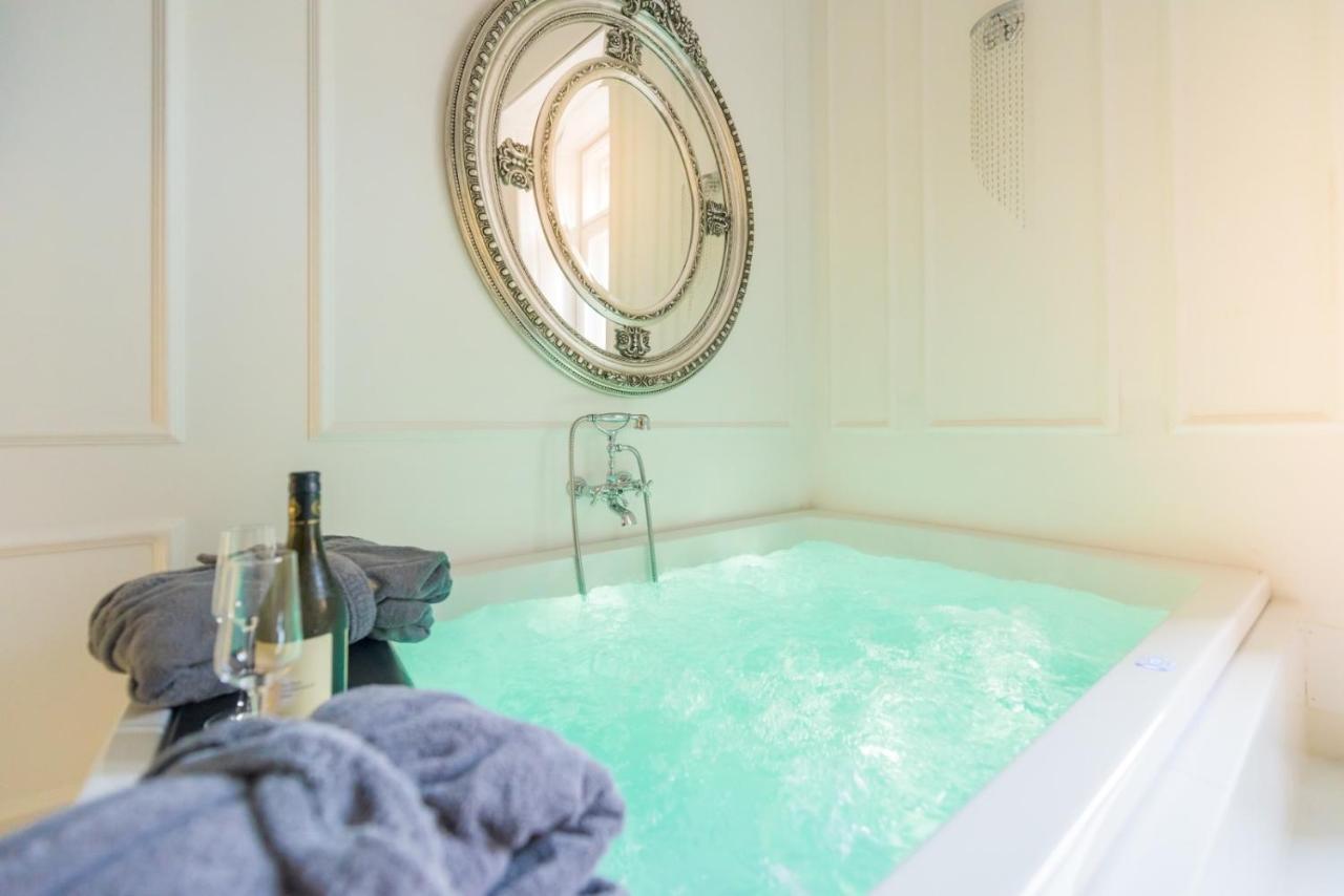 Jacuzzi Sinagoga View Apartment Будапеща Екстериор снимка