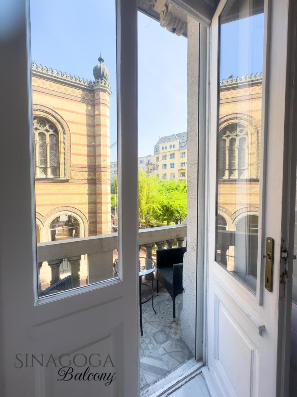Jacuzzi Sinagoga View Apartment Будапеща Екстериор снимка